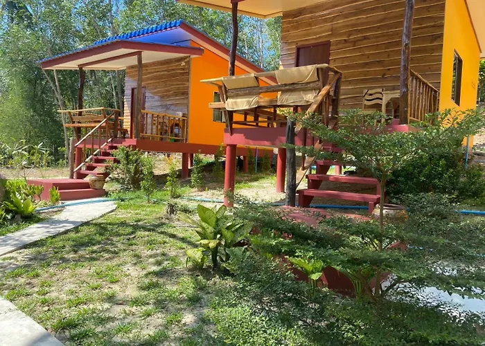 Baan Panseng Bungalow